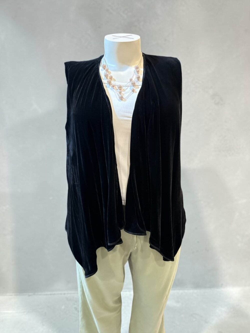 Coldwater Creek Sz 1X Black Silk Blend Velvet Drape-Front Open Tie-Back Vest